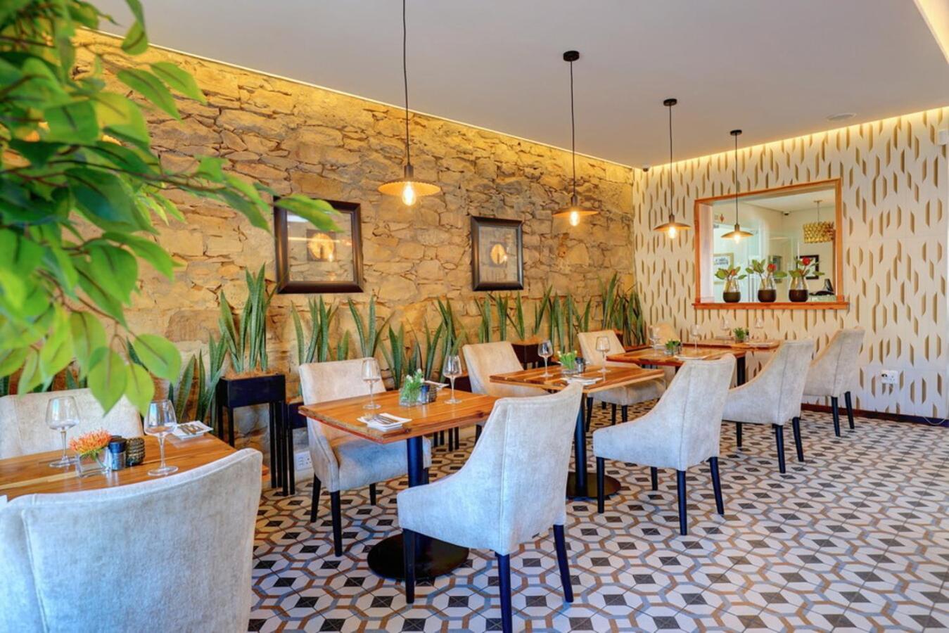 Protea Hotel By Marriott Mossel Bay Bagian luar foto