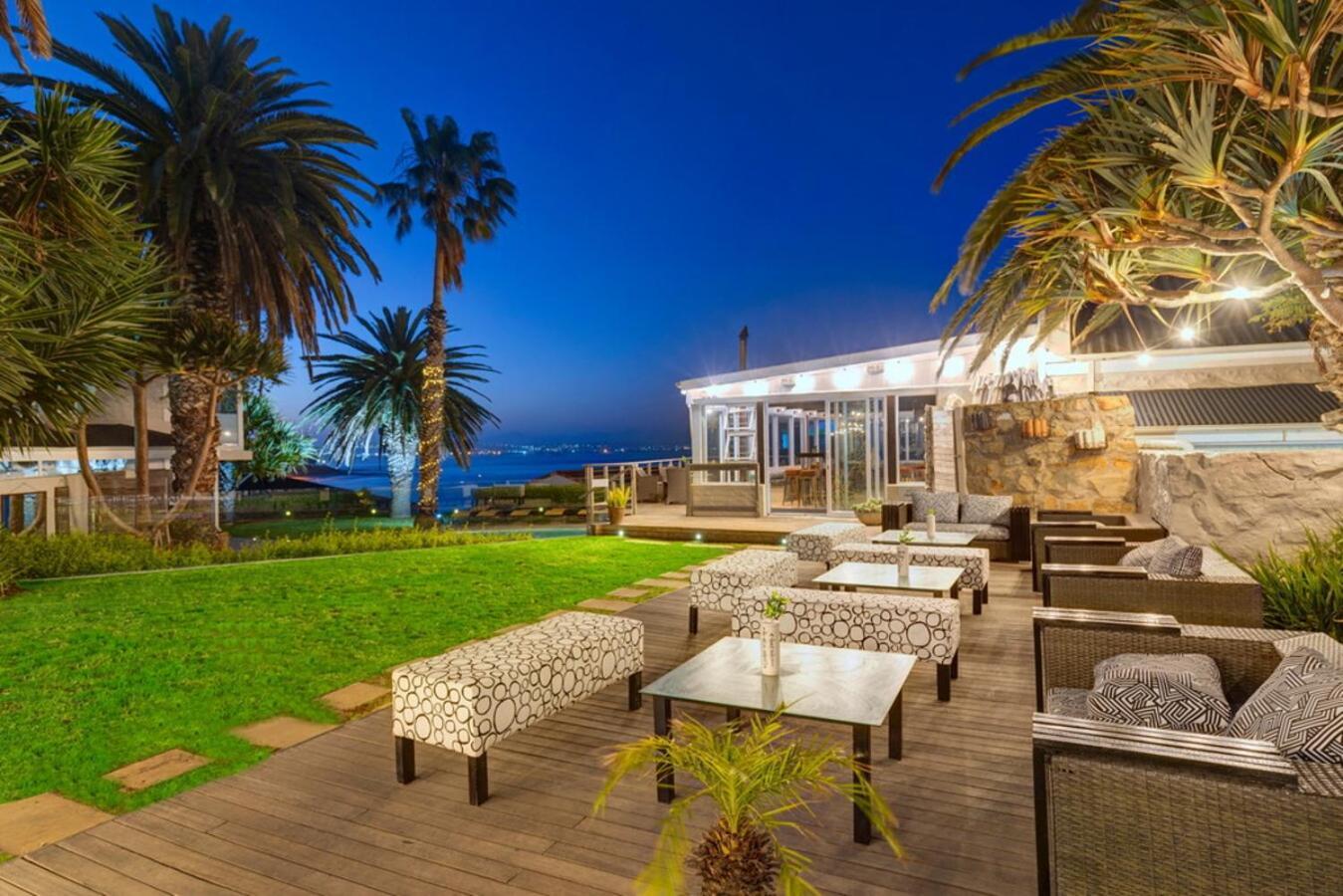 Protea Hotel By Marriott Mossel Bay Bagian luar foto